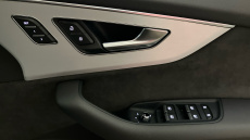 Audi Q7 45 TDI Quattro S Line 5dr Tiptronic Diesel Estate